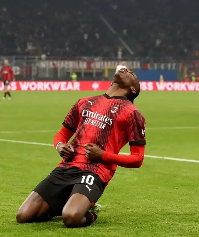 极速竞猜-包含里程碑夜AC米兰防线松动，德甲集结日刷纪录，压力陡增，纪律约束更严格的词条