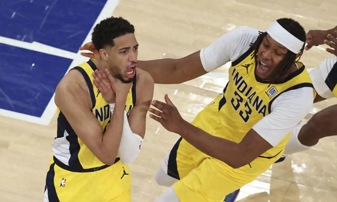 极速竞技-关于西亚卡姆在澳大利亚队比赛中绝杀，连败引发热议！的信息