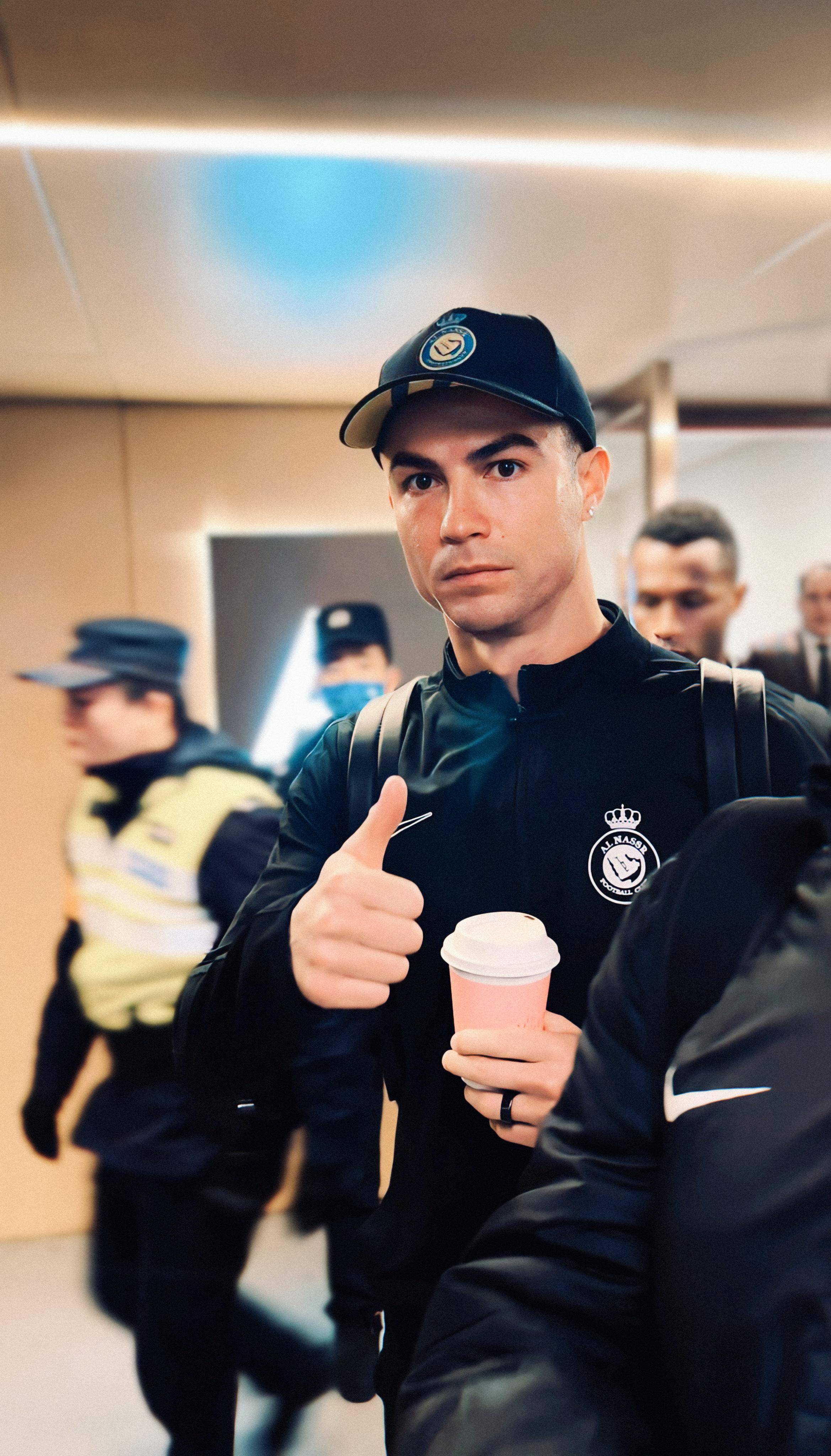 极速电竞-包含C罗迎来三赛季高光表现，日本队球迷沸腾！的词条