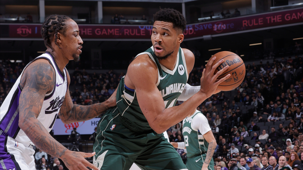 极速电竞-字母哥回归赛场，出色防守首场状态亮眼，切尔西观众沸腾！的简单介绍