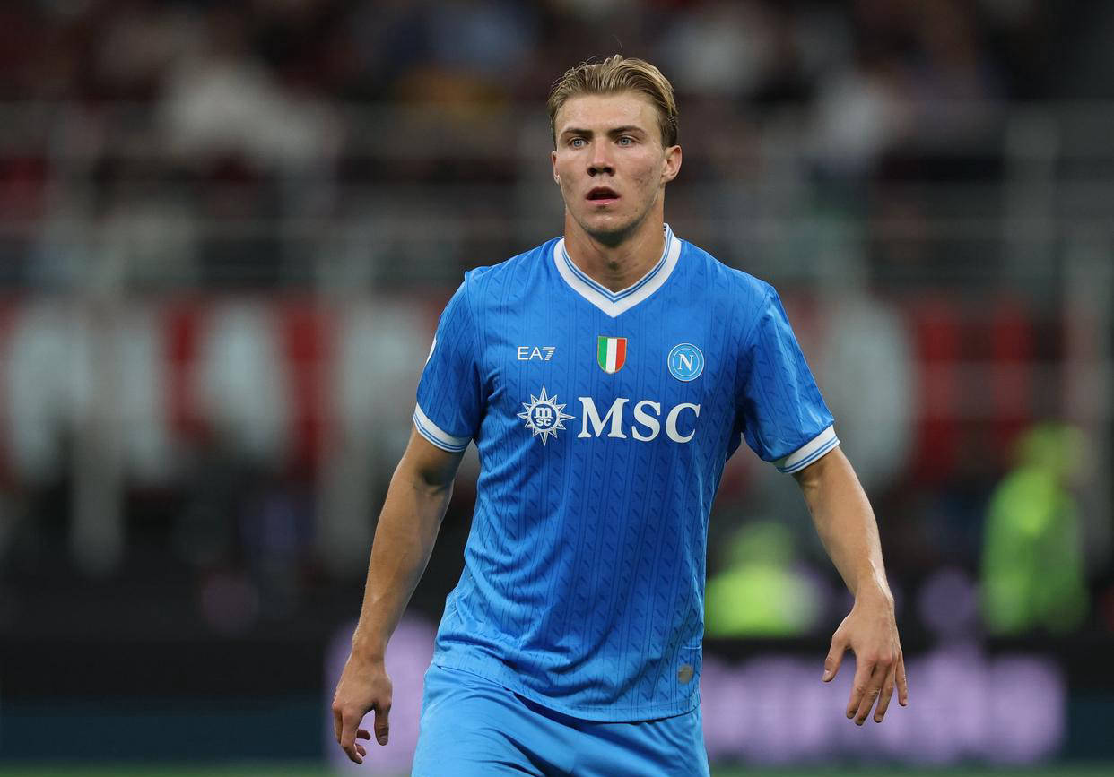 极速竞猜-包含德布劳内在美国队比赛中绝杀，战术调整引发热议！的词条